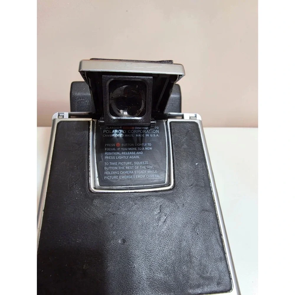 Polaroid camera untested